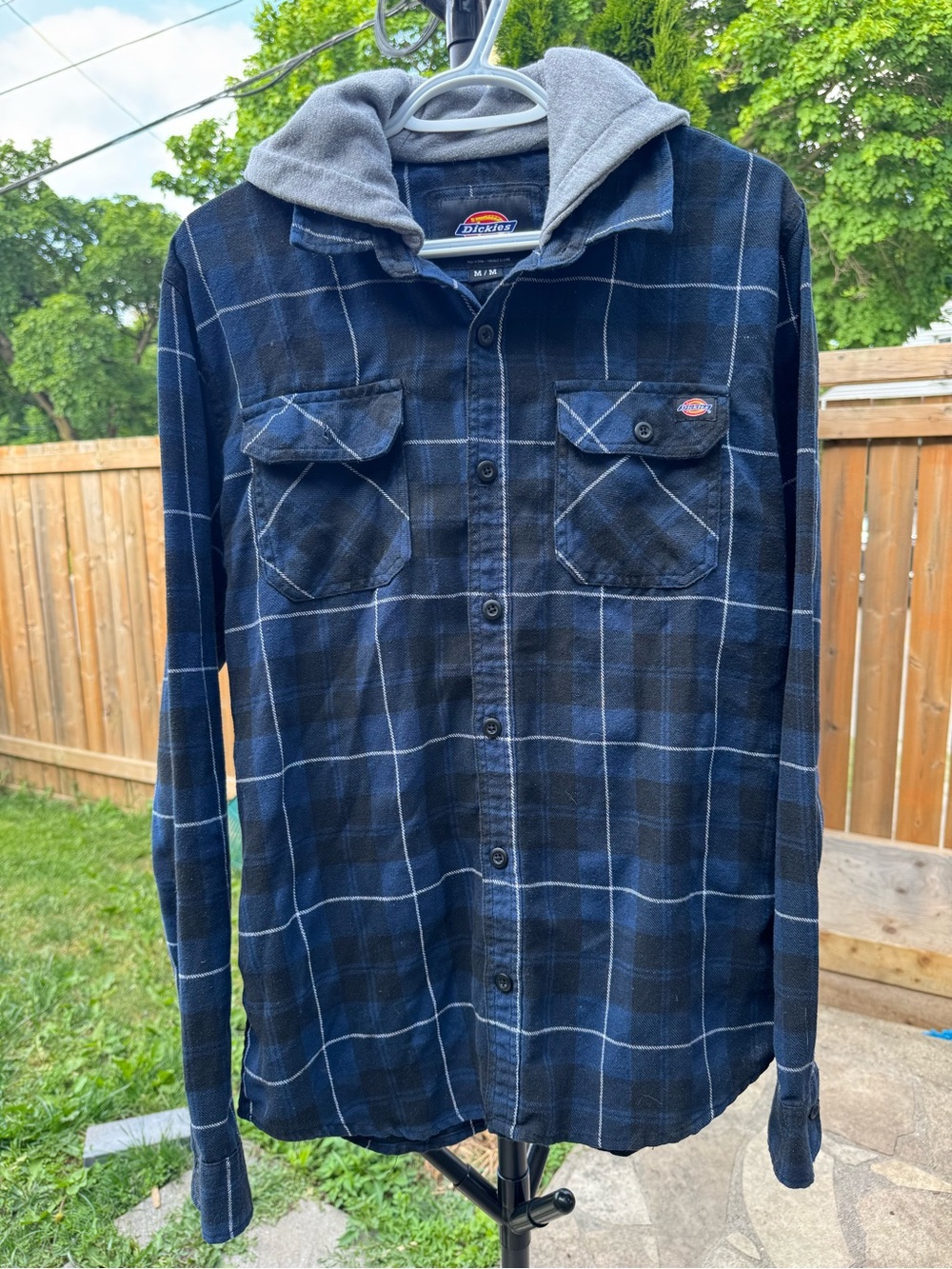 Dickies Men’s Blue Plaid Hooded Flannel Shirt Jacket Size Medium